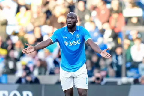 إصابة لوكاكو في ودية نابولي.. وغياب محتمل عن بداية الدوري الإيطالي